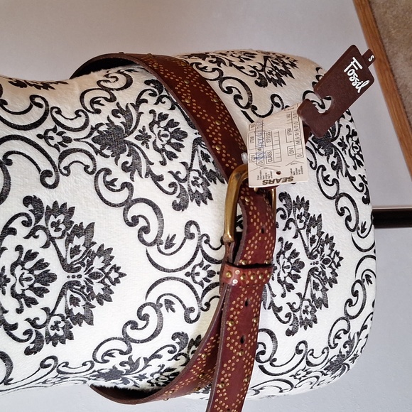 Fossil brown leather belt with gold metal embellishments, sz small, NWT - Picture 1 of 6